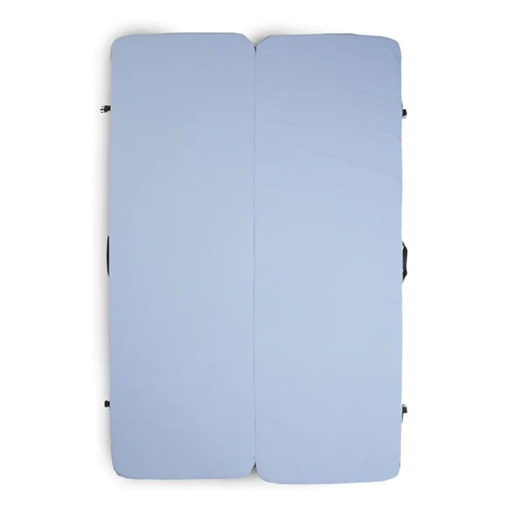 HEST Foamy memory foam camping mattress rolled out